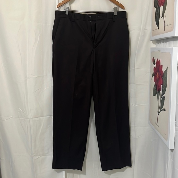NWOT Dockers Classic Fit Pant